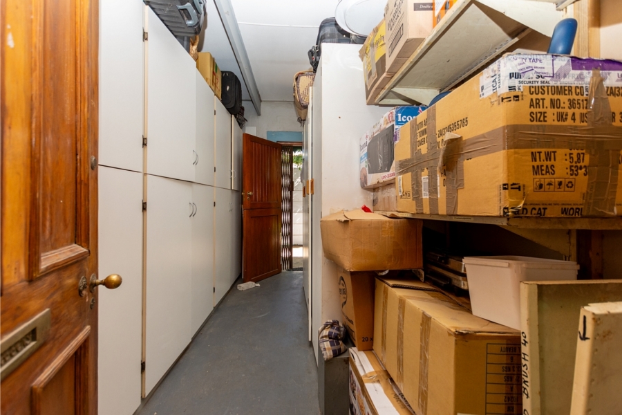 4 Bedroom Property for Sale in Laaiplek Western Cape